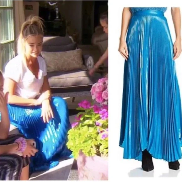 Alice + Olivia Blue Metallic Pleated Skirt - Size 6 - Picture 3 of 9